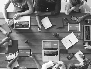 Ayudamos a tiendas deco y estudios de arquitectura e interiorismo a hacer crecer su negocio.” + Aumentamos tu facturación o no pagas por nuestro servicio